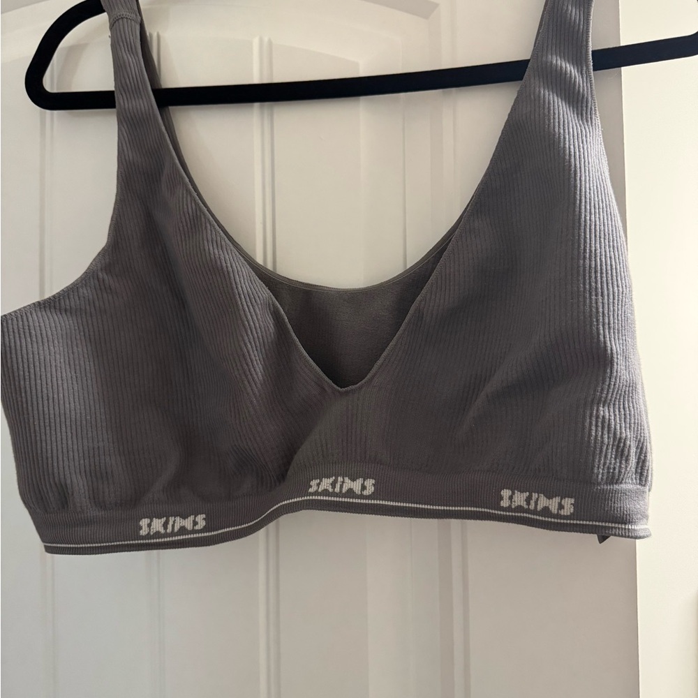 SKIMS Gray V-Neck Bra with Wide Straps